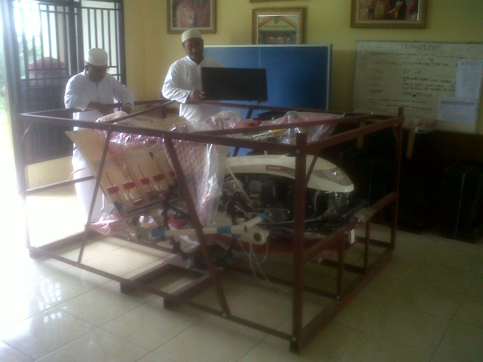 Dinas TPH Rohul Kembali Terima Bantuan Sarana Alat Pertanian